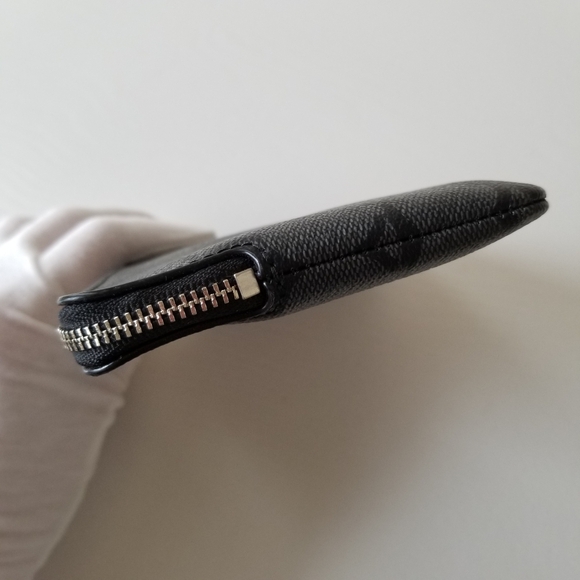 Coach Corner Wristlet Signature Coated Canvas & Leather - Picture 5 of 8